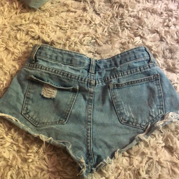 cute jean shorts from shein - Picture 2 of 3